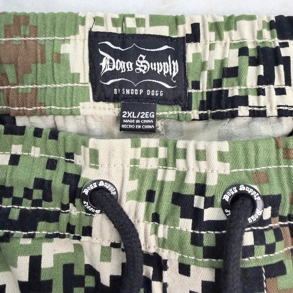 Dogg Supply Snoop Dogg Mens 2XL Digital Camo Cargo Pants Green Black Streetwear - Picture 3 of 10